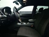 Used 2021 Jeep Grand Cherokee Laredo image 3