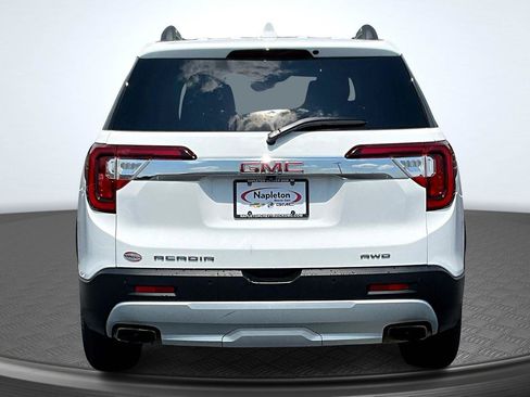 Used 2023 GMC Acadia SLE w/ Driver Convenience Package AWD/4WD image 4