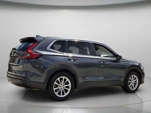 Used 2025 Honda CR-V EX image 7