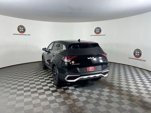 Used 2025 Kia Sportage LX image 22