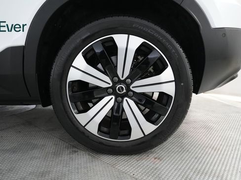 Used 2023 Volvo C40 P8 Recharge Plus AWD/4WD image 9