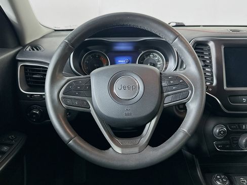 Used 2020 Jeep Cherokee Trailhawk w/ Comfort/Convenience Group AWD/4WD image 18