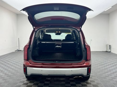 Used 2024 Kia Telluride S AWD/4WD image 10