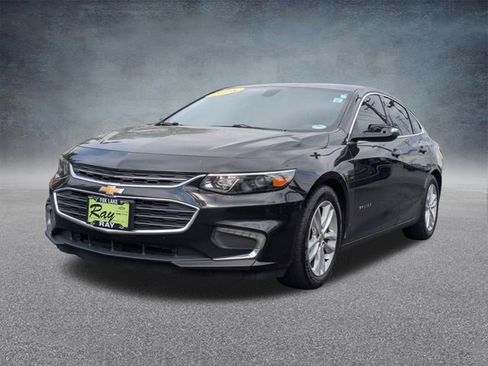 Used 2018 Chevrolet Malibu LT FWD image 8
