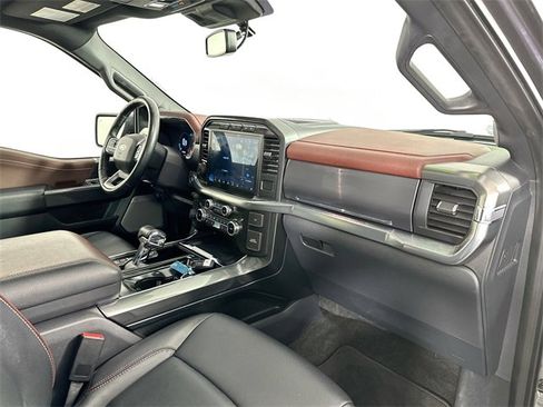 Used 2022 Ford F150 Lariat w/ Equipment Group 502A High image 32