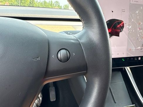 Used 2020 Tesla Model Y Long Range AWD/4WD image 20