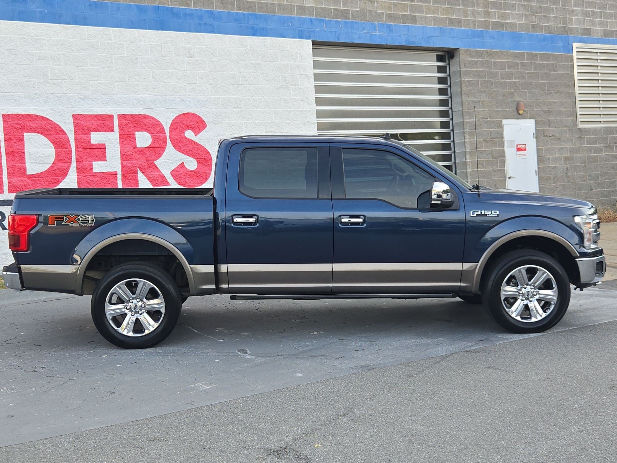 Used 2020 Ford F150 Lariat w/ Equipment Group 502A Luxury AWD/4WD image 8