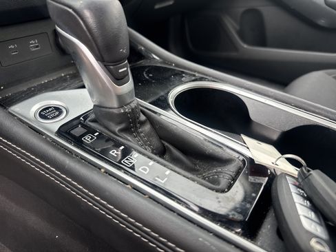 Used 2023 Nissan Altima 2.5 SV w/ SV Premium Package AWD/4WD image 24
