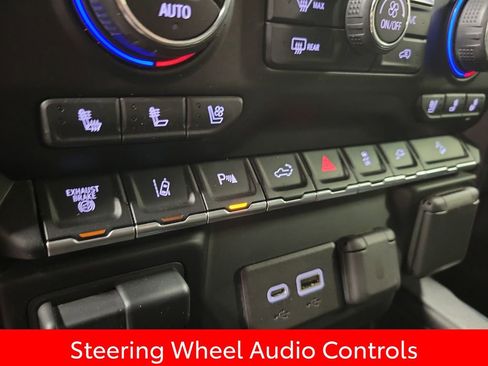 Used 2021 Chevrolet Silverado 2500 LTZ w/ LTZ Plus Package image 19