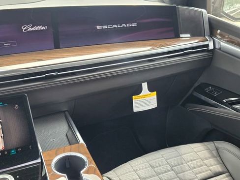 New 2026 Cadillac Escalade Platinum Sport image 20