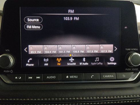 Used 2022 Nissan Rogue S FWD image 25