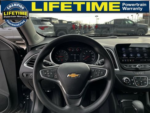 Used 2023 Chevrolet Malibu LT image 22