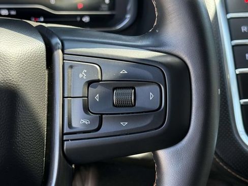 Certified 2024 GMC Yukon AT4 w/ Technology Package AWD/4WD image 21