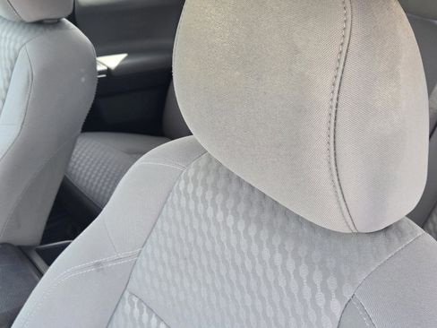 Used 2022 Toyota Tacoma SR w/ SR Convenience Package image 22