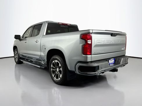Used 2024 Chevrolet Silverado 1500 High Country w/ Z71 Off-Road Package AWD/4WD image 7