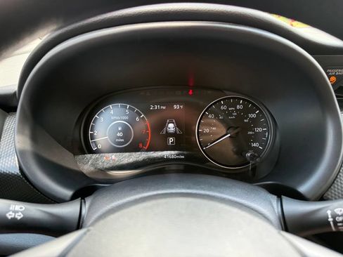 Used 2024 Nissan Kicks SV FWD image 21