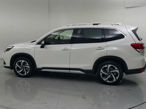 Certified 2023 Subaru Forester Touring AWD/4WD image 6