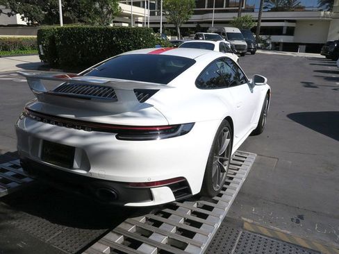 Used 2024 Porsche 911 Carrera S image 9