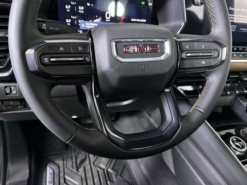 New 2026 GMC Canyon AT4 w/ Nightfall Edition AWD/4WD image 12