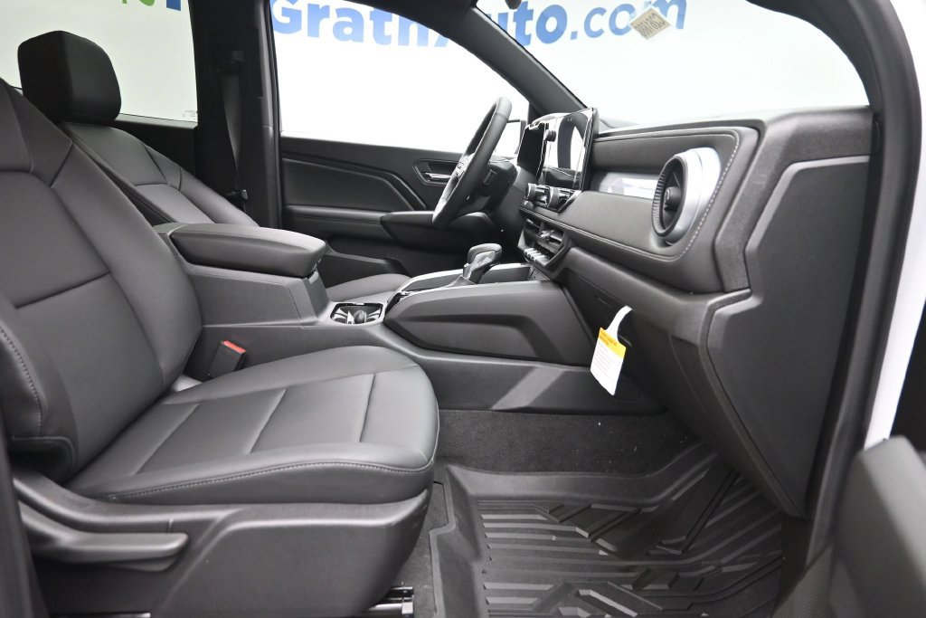 New 2026 Chevrolet Colorado LT w/ LT Convenience Package AWD/4WD image 9