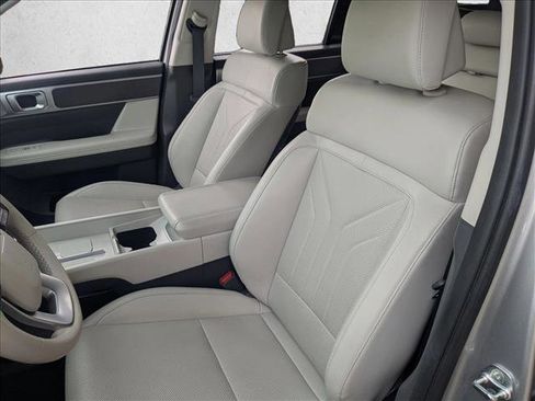 Used 2024 Hyundai Santa Fe SEL image 15