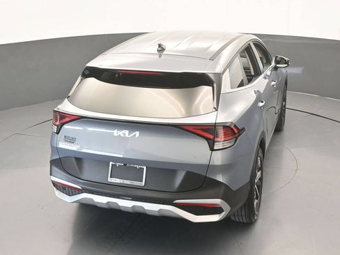 Used 2025 Kia Sportage EX FWD image 50