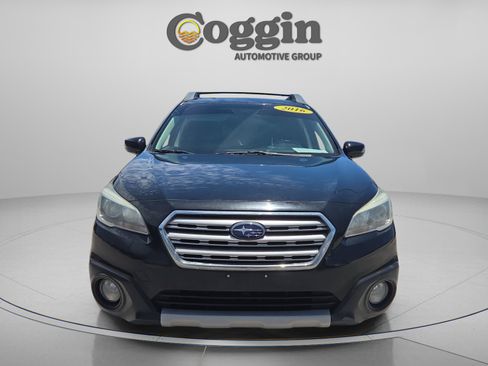 Used 2016 Subaru Outback 2.5i Limited AWD/4WD image 8