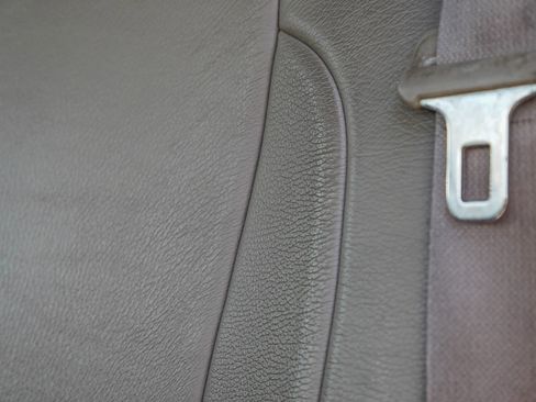 Used 2005 Dodge Ram 1500 Truck SLT image 25