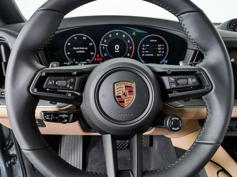 Used 2026 Porsche Cayenne Coupe AWD/4WD image 9