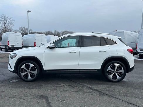Used 2026 Mercedes-Benz GLA 250 4MATIC image 4