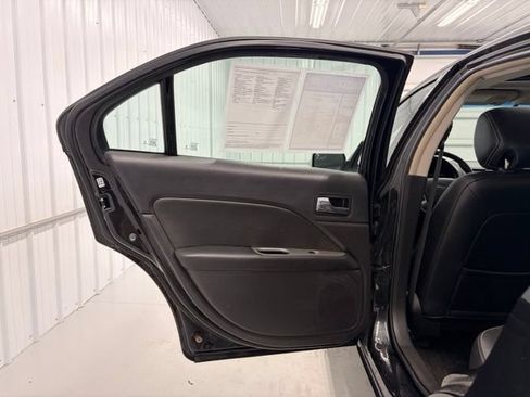 Used 2012 Ford Fusion SEL FWD image 12