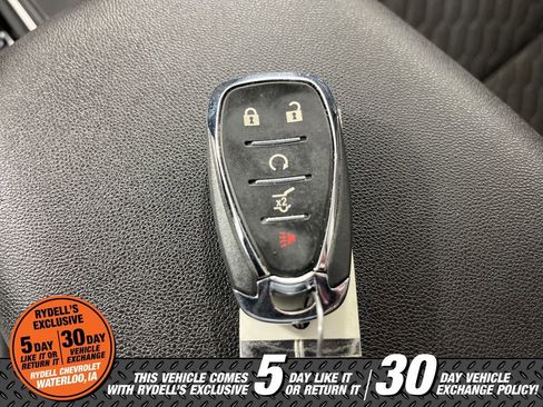 Used 2018 Chevrolet Equinox LT image 39