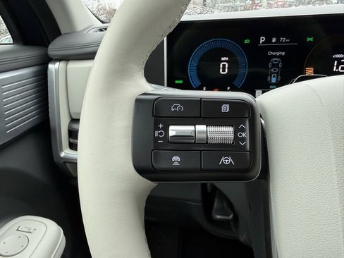 Used 2025 Hyundai Santa Fe SEL image 29