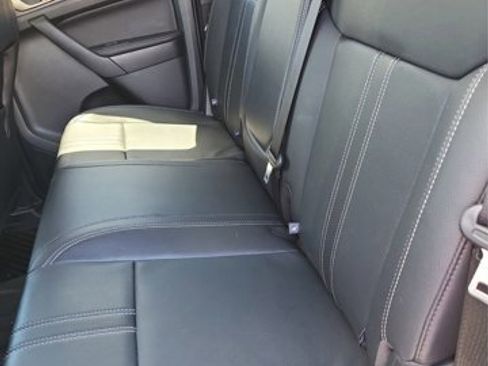 Used 2023 Ford Ranger Lariat w/ Equipment Group 501A High image 16