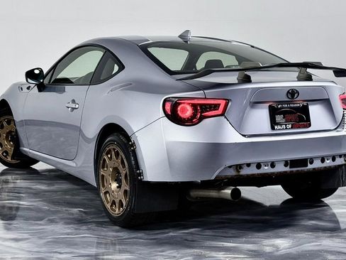 Used 2015 Scion FR-S RWD image 11