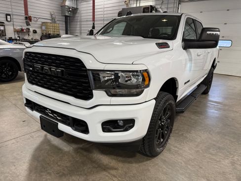 Certified 2024 RAM 2500 Big Horn w/ Night Edition AWD/4WD image 42