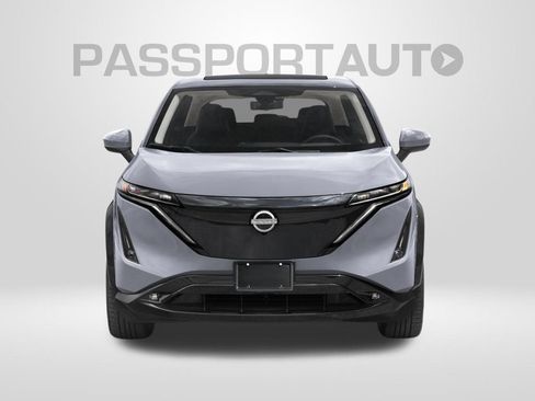 Used 2025 Nissan Ariya AWD image 5