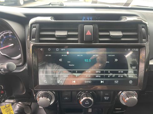 Used 2016 Toyota 4Runner TRD Pro image 29