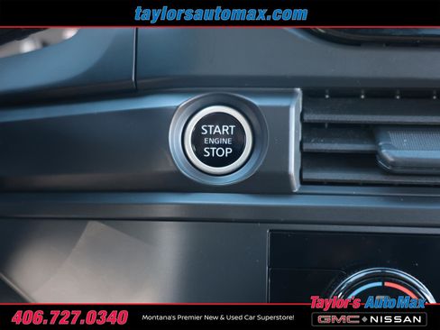 Used 2024 Nissan Pathfinder S image 21