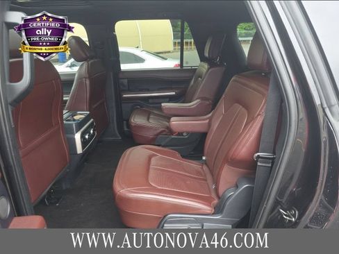 Used 2023 Ford Expedition Max Limited AWD/4WD image 13