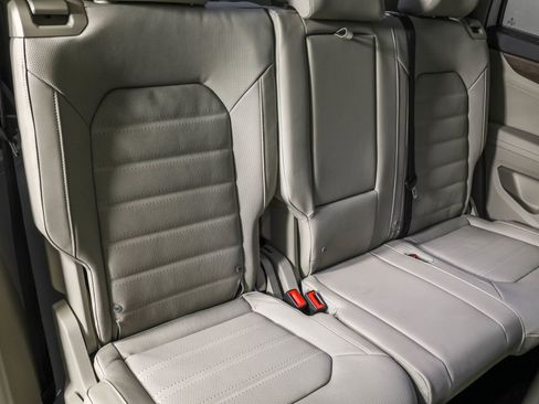 New 2026 Volkswagen Atlas SEL image 42