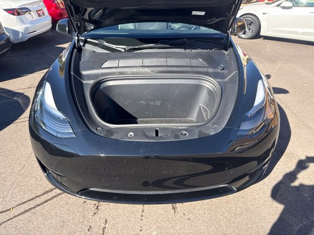 Used 2024 Tesla Model Y Long Range AWD/4WD image 26