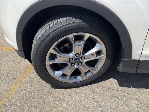 Used 2013 Ford Escape SEL FWD image 12