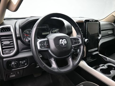 Used 2020 RAM 1500 Laramie image 13