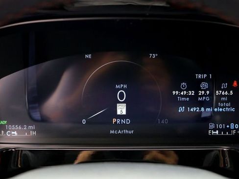 Used 2025 Lincoln Corsair Grand Touring image 15