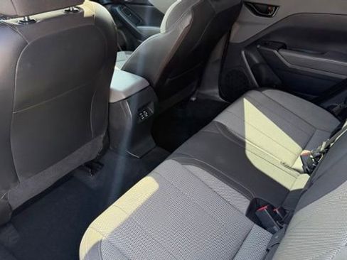 Used 2024 Subaru Crosstrek 2.0i Premium AWD/4WD image 14