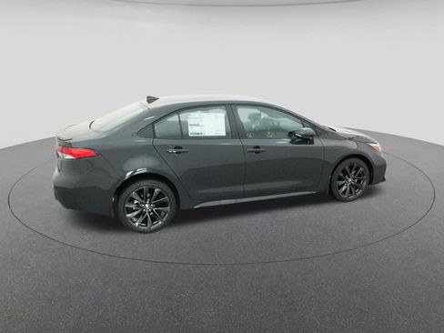 New 2025 Toyota Corolla SE image 10