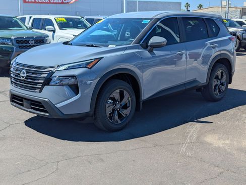 New 2026 Nissan Rogue SV image 5