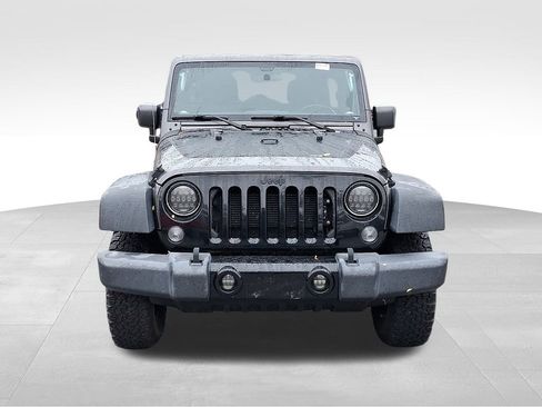 Used 2018 Jeep Wrangler Unlimited Sport image 2