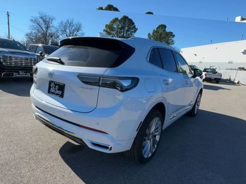 New 2026 Buick Envision Avenir image 8